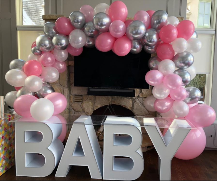 Toronto baby shower balloon decor