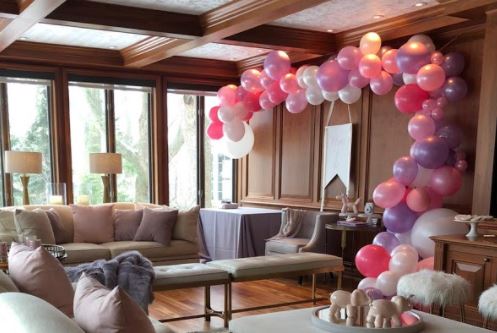 Balloon half arches in Montreal living room. 